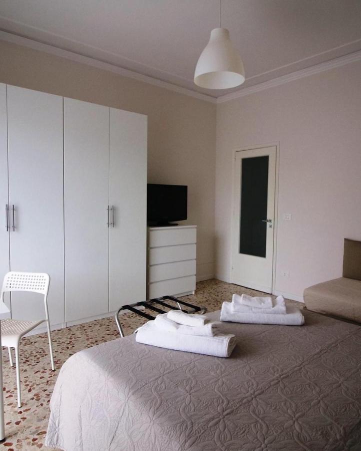 Giuffrida Apartment Rooms CTA Eksteriør billede